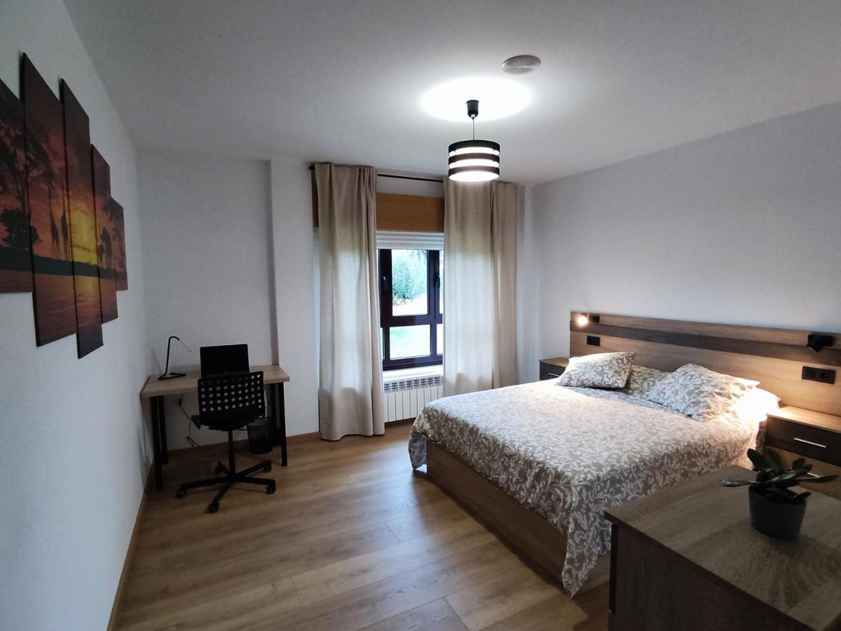 Casa Rigo En Sigueeiro, Cerca De Santiago De Compostela
